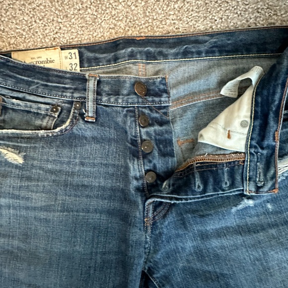 Abercrombie & Fitch Classic Blue Jeans Shorts - Picture 3 of 4